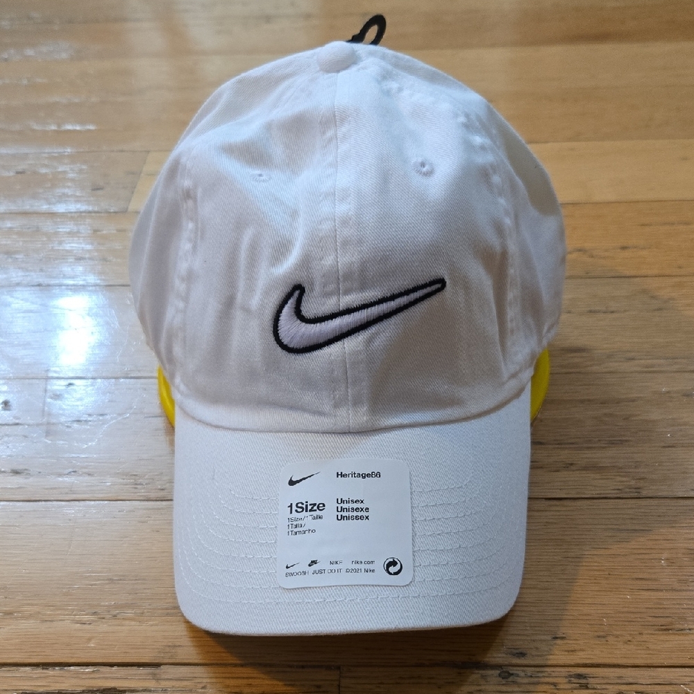 Nike Essential Swoosh Logo Heritage 86 Adult Unisex Hat Cap White Adjustable